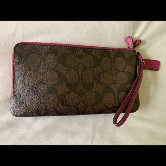 Women’s Coach Wallet with Wristlet - Picture 2 of 4